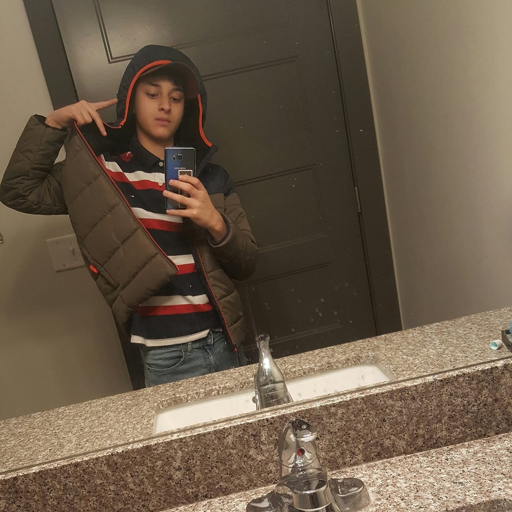 Meet your Posher, Ahmed